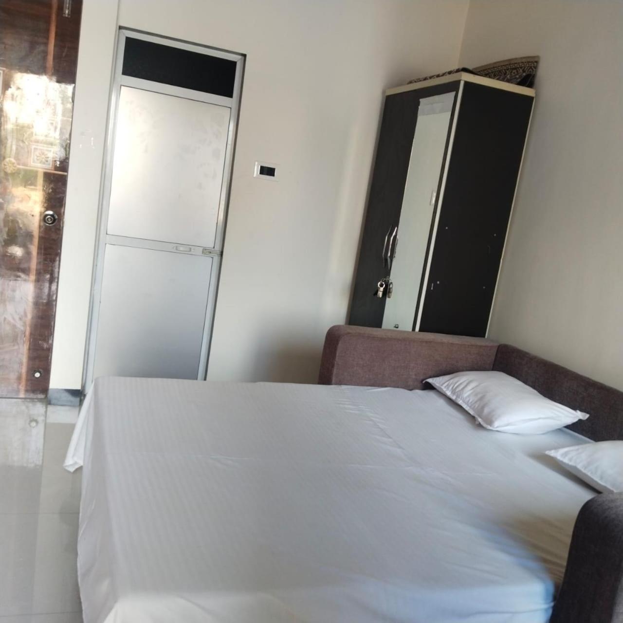 Scarlet Resort آليباغ المظهر الخارجي الصورة