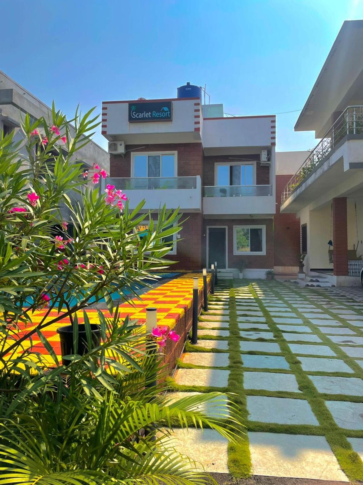 Scarlet Resort آليباغ المظهر الخارجي الصورة